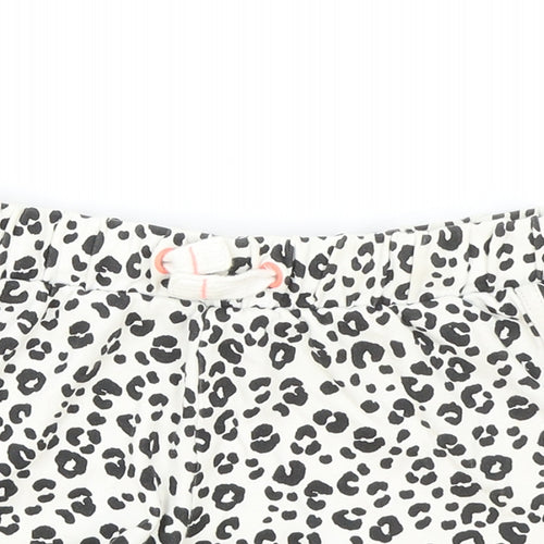 Marks and Spencer Girls White Animal Print Cotton Hot Pants Shorts Size 7-8 Years Regular Drawstring