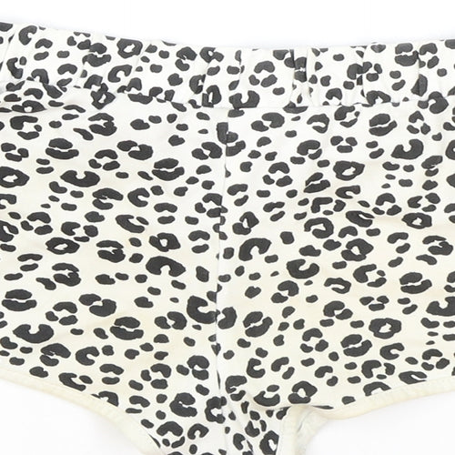 Marks and Spencer Girls White Animal Print Cotton Hot Pants Shorts Size 7-8 Years Regular Drawstring