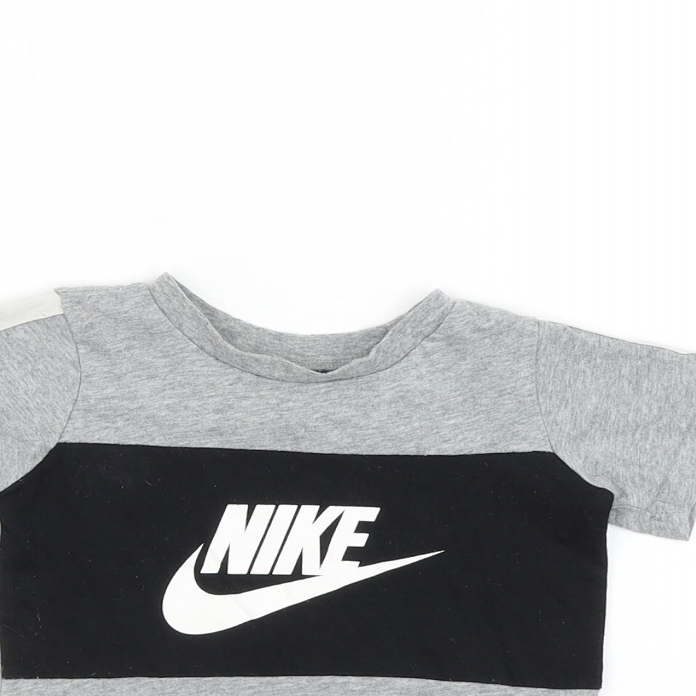 Nike Boys Grey Cotton Basic T-Shirt Size 24 Months Round Neck Pullover
