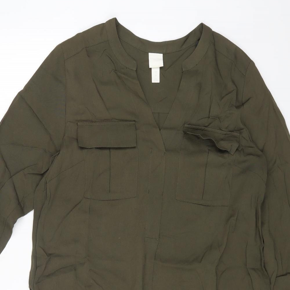 H&M Womens Green Viscose A-Line Size 6 V-Neck Pullover