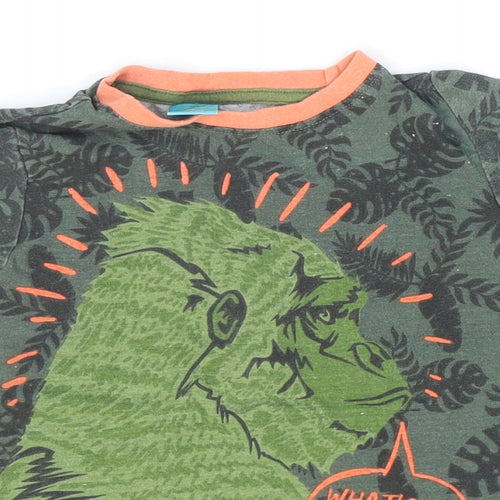 Little Kids Boys Green 100% Cotton Basic T-Shirt Size 3-4 Years Round Neck Pullover - Gorilla: What's up guys?