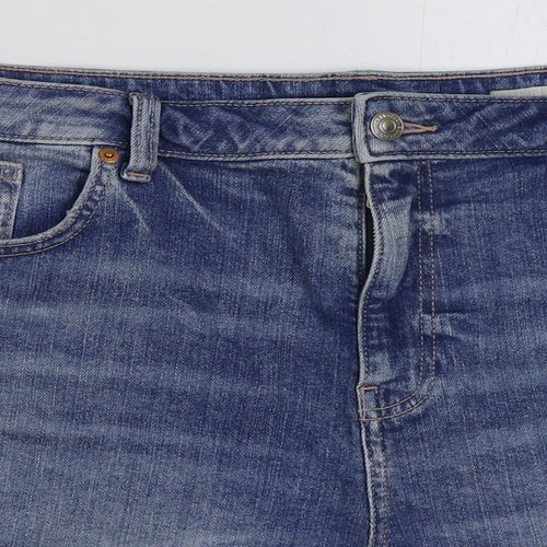 Marks and Spencer Womens Blue Cotton Bermuda Shorts Size 16 L5 in Regular Button - Distressed