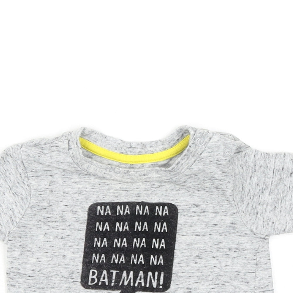 Primark Baby Grey Cotton Basic T-Shirt Size 0-3 Months Round Neck Snap - Batman