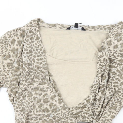 Janique Womens Beige Animal Print Viscose Basic T-Shirt Size 16 Scoop Neck