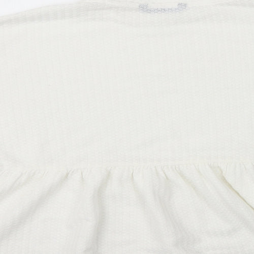 SheIn Womens White Polyester Basic T-Shirt Size XS Round Neck - Peplum