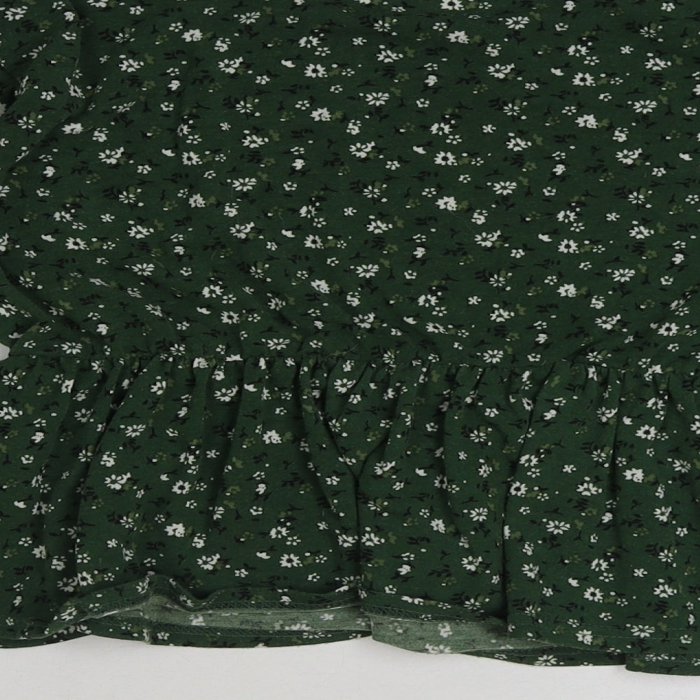 Wednesdays Girl Womens Green Floral Polyester Basic T-Shirt Size M Round Neck