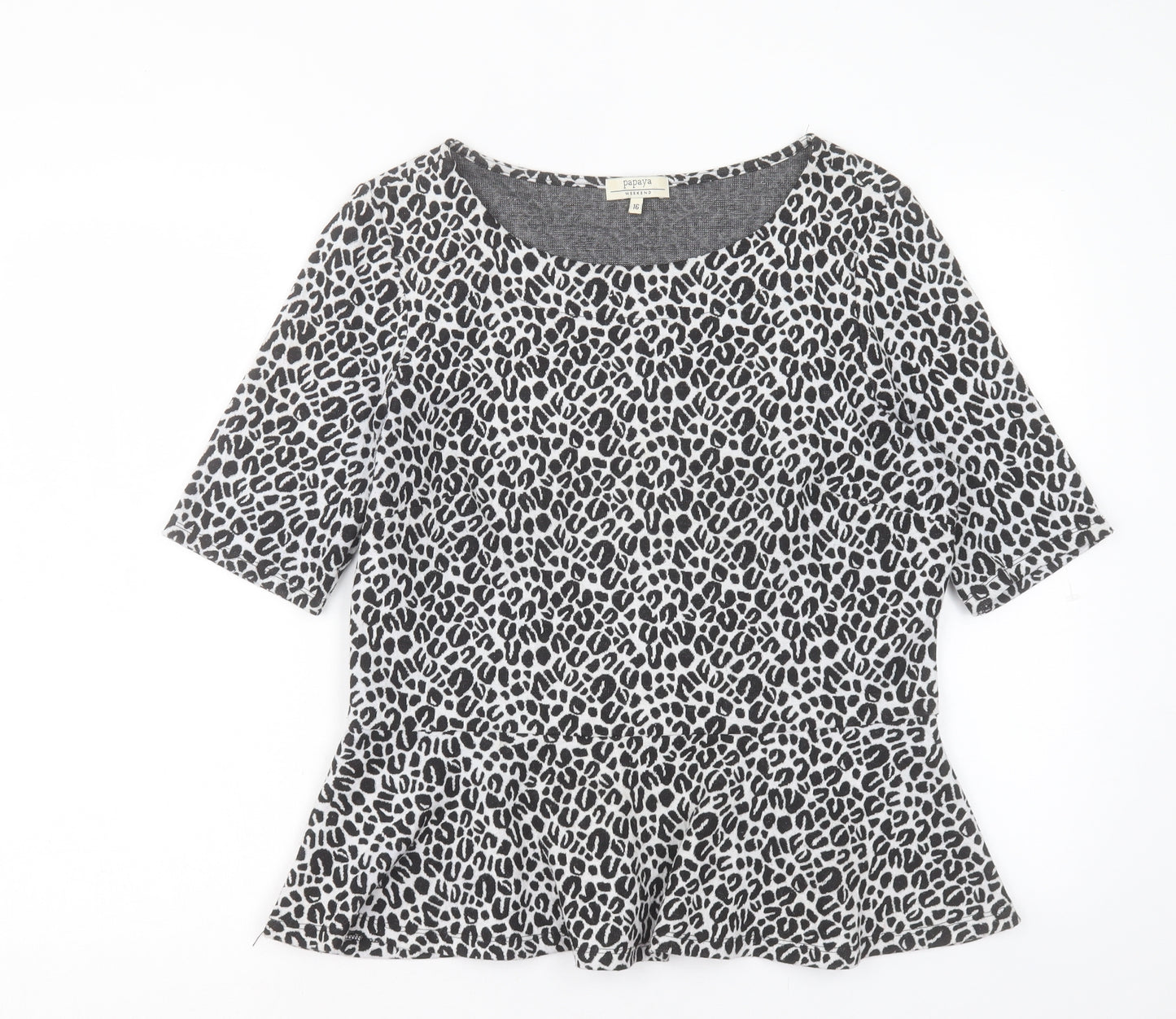 Papaya Womens White Animal Print Polyester Basic T-Shirt Size 16 Crew Neck