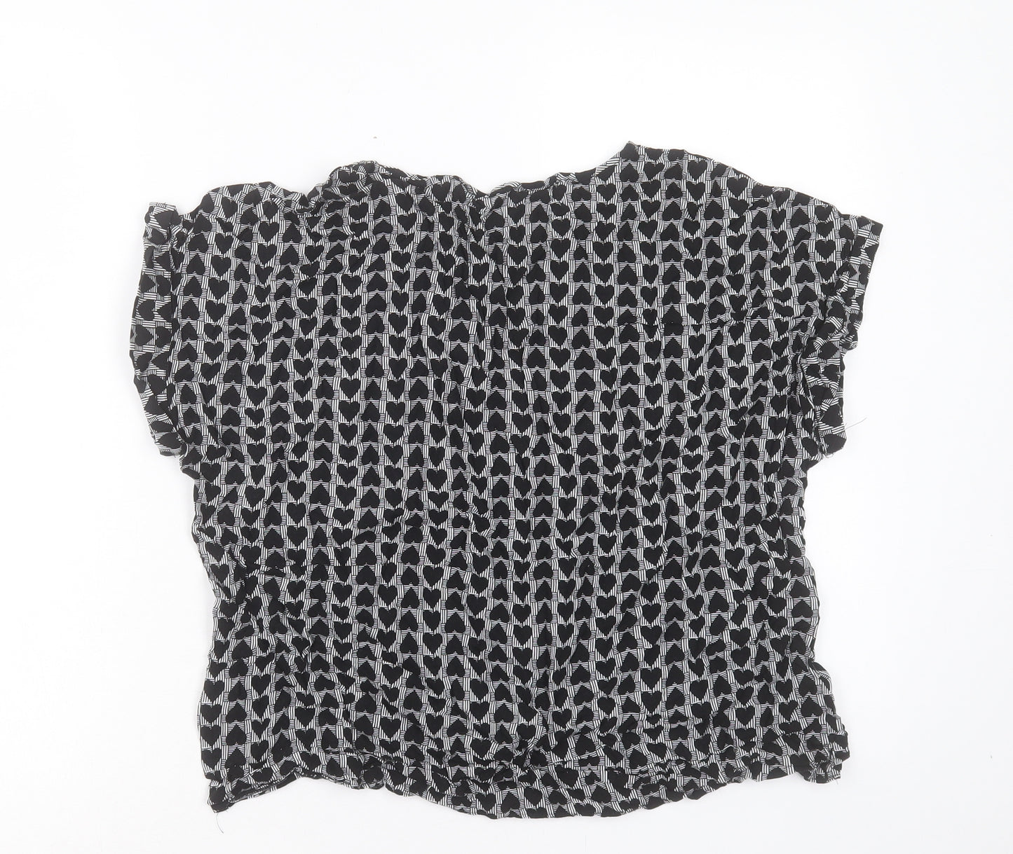 Primark Womens Black Geometric Viscose Basic T-Shirt Size 16 Crew Neck - Heart Pattern