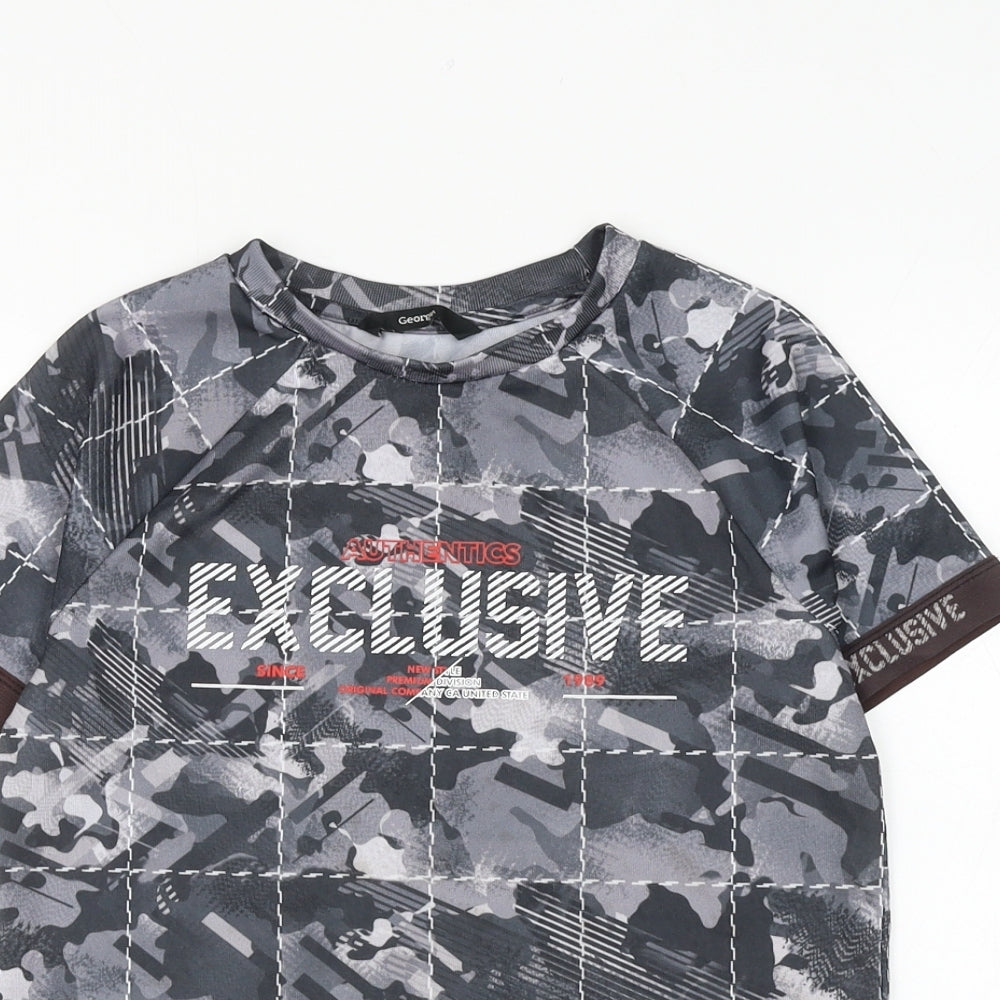 George Boys Grey Camouflage Polyester Basic T-Shirt Size 9-10 Years Round Neck Pullover