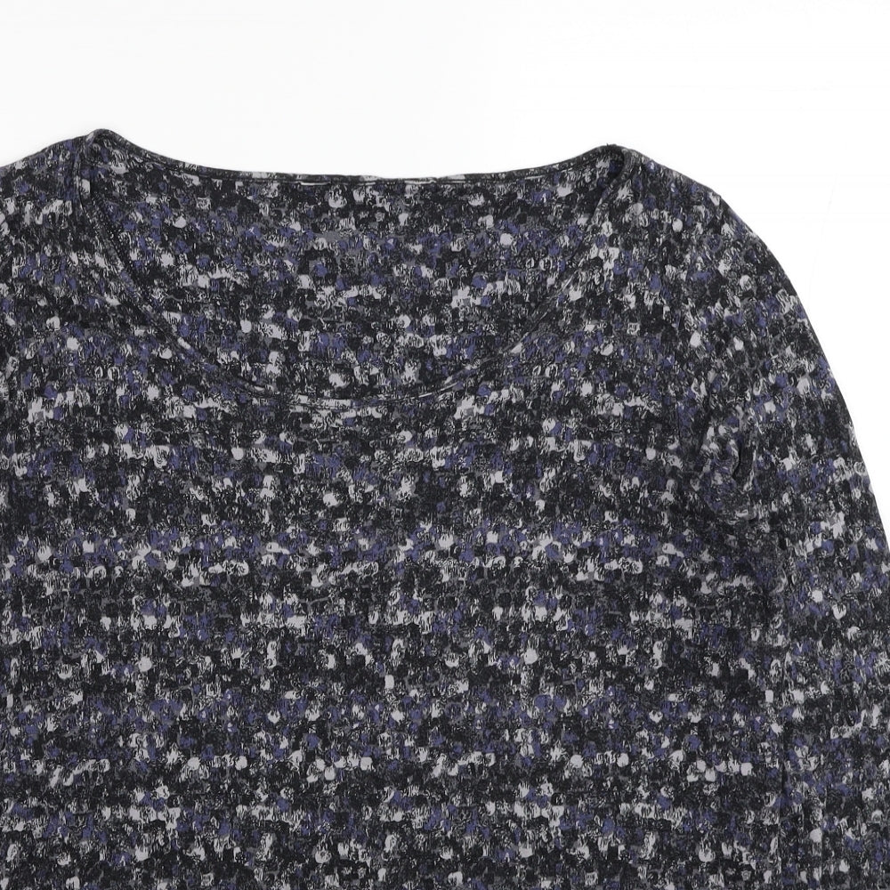 Marks and Spencer Womens Black Geometric Viscose Basic T-Shirt Size 18 Scoop Neck