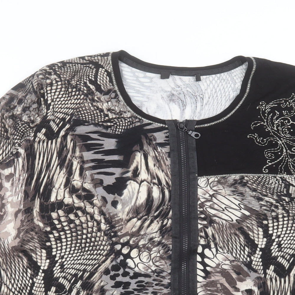 Preworn Womens Black Geometric Viscose Basic T-Shirt Size 18 Crew Neck