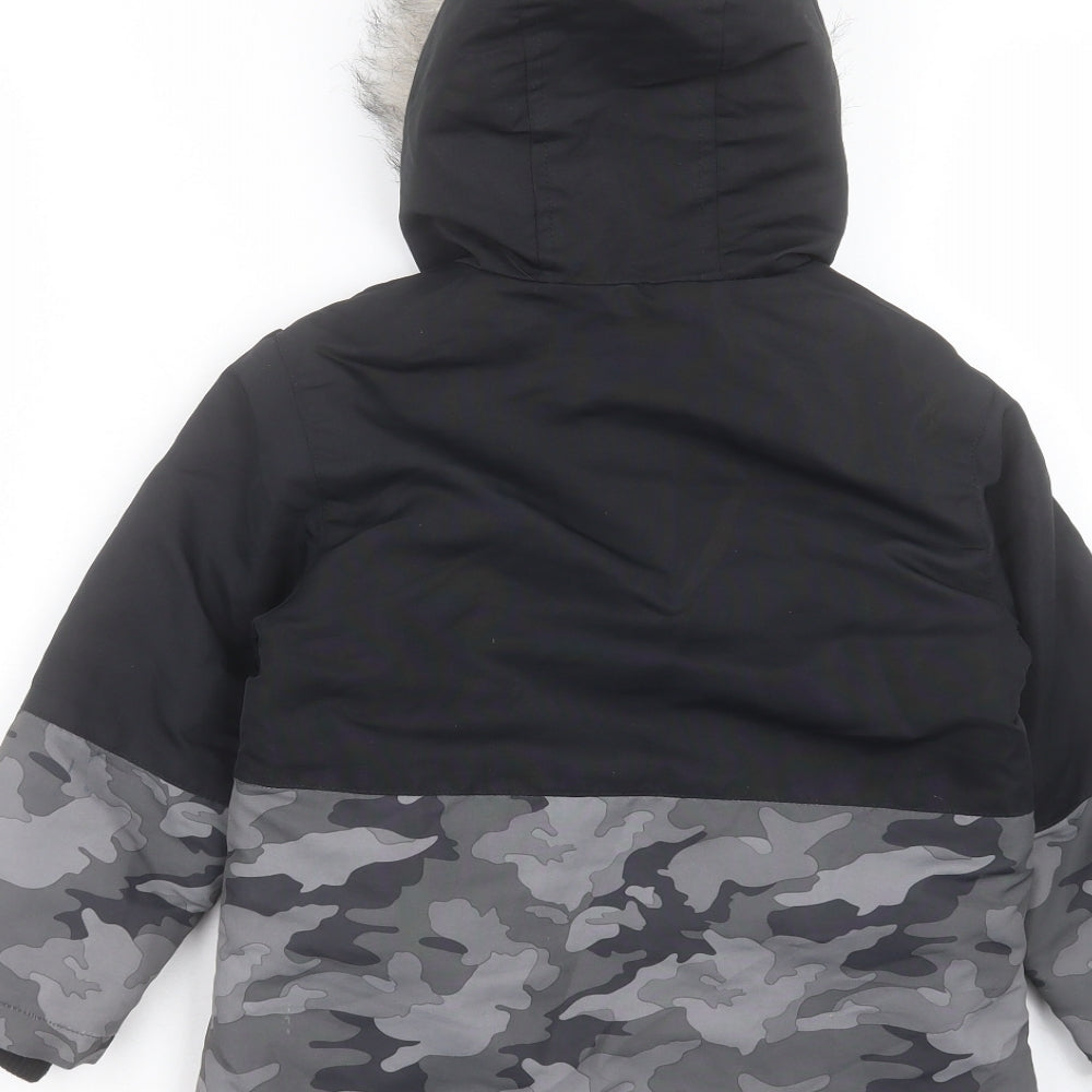 Primark Boys Green Camouflage Basic Coat Coat Size 3-4 Years Zip