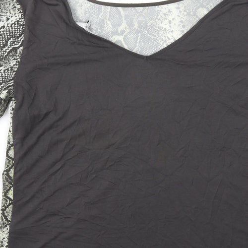 NEXT Womens Green Animal Print Viscose Basic T-Shirt Size 12 Scoop Neck - Snake Print