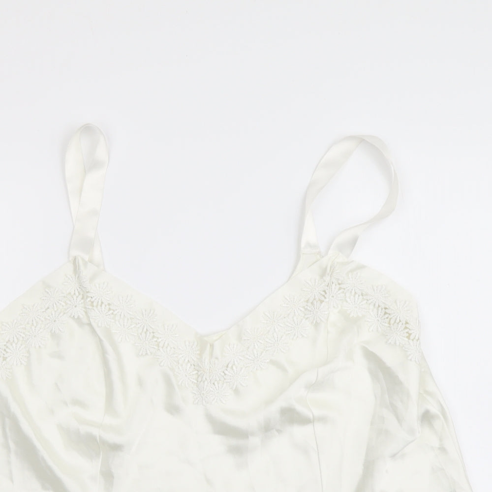 Marks and Spencer Womens Ivory Polyester Camisole Tank Size 20 V-Neck