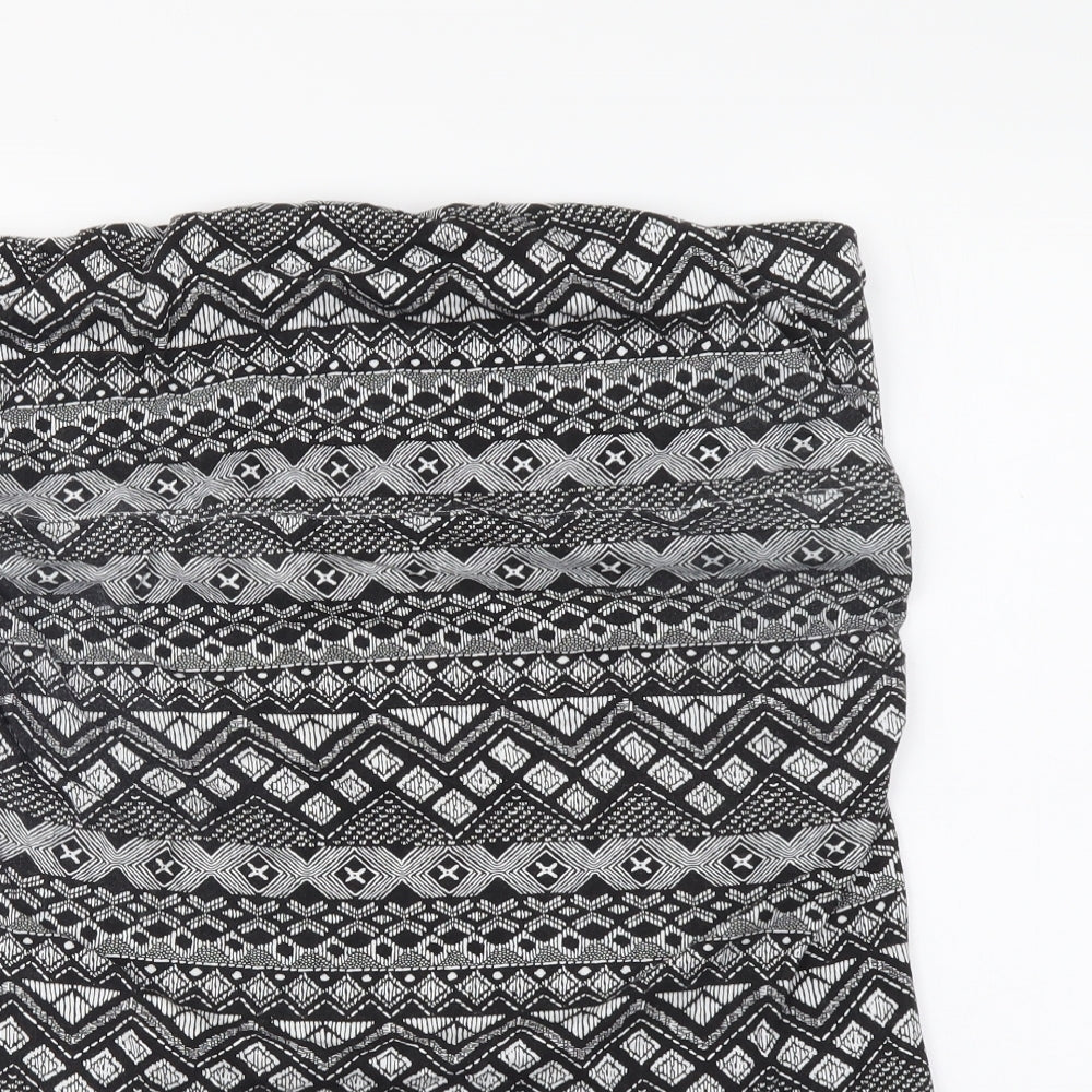 Preworn Womens Black Geometric Cotton Basic Tank Size 16 Off the Shoulder