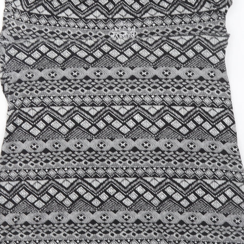Preworn Womens Black Geometric Cotton Basic Tank Size 16 Off the Shoulder