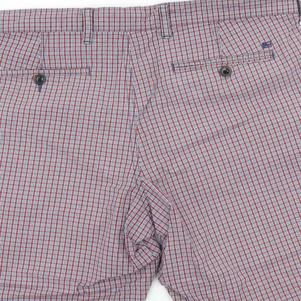 Blue Harbour Mens Red Plaid Cotton Chino Shorts Size 34 in L9 in Regular Button