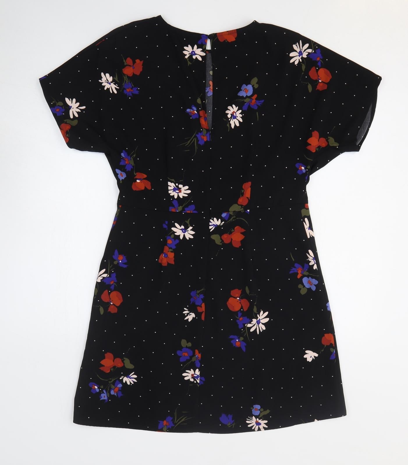Preworn Womens Black Floral Polyester A-Line Size 12 Round Neck Pullover