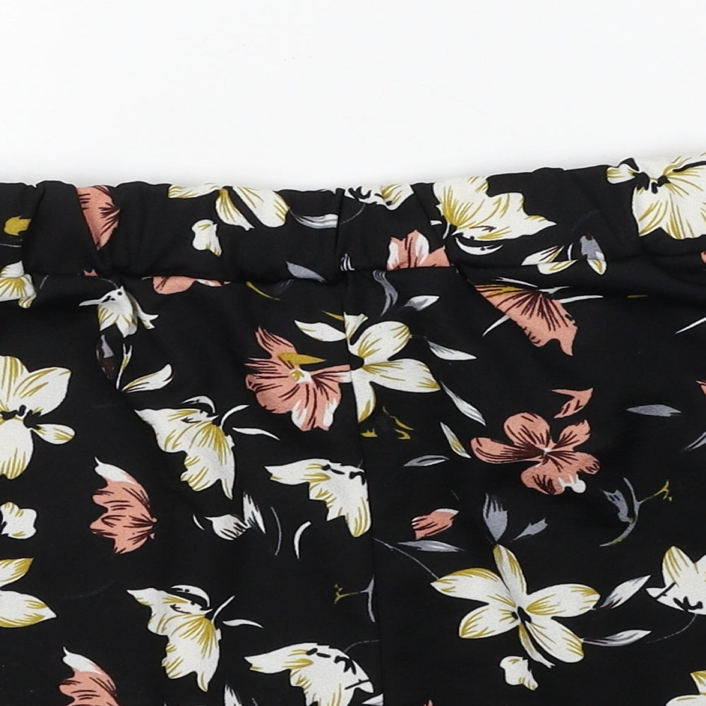 SheIn Womens Black Floral Polyester Culotte Shorts Size M L4 in Regular Pull On