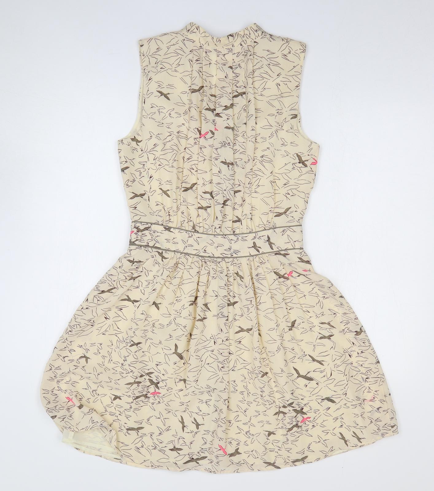 Oasis Womens Beige Geometric Polyester Fit & Flare Size 8 V-Neck Button - Bird Pattern