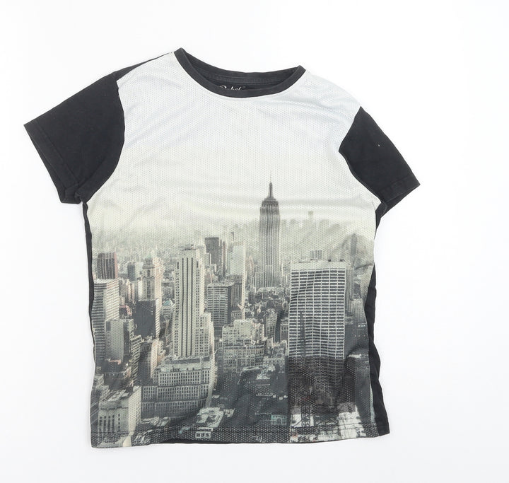 Primark Boys Black Polyester Basic T-Shirt Size 9-10 Years Crew Neck Pullover - New York