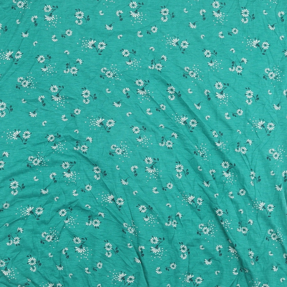 Marks and Spencer Womens Green Floral Viscose Basic T-Shirt Size 24 Round Neck