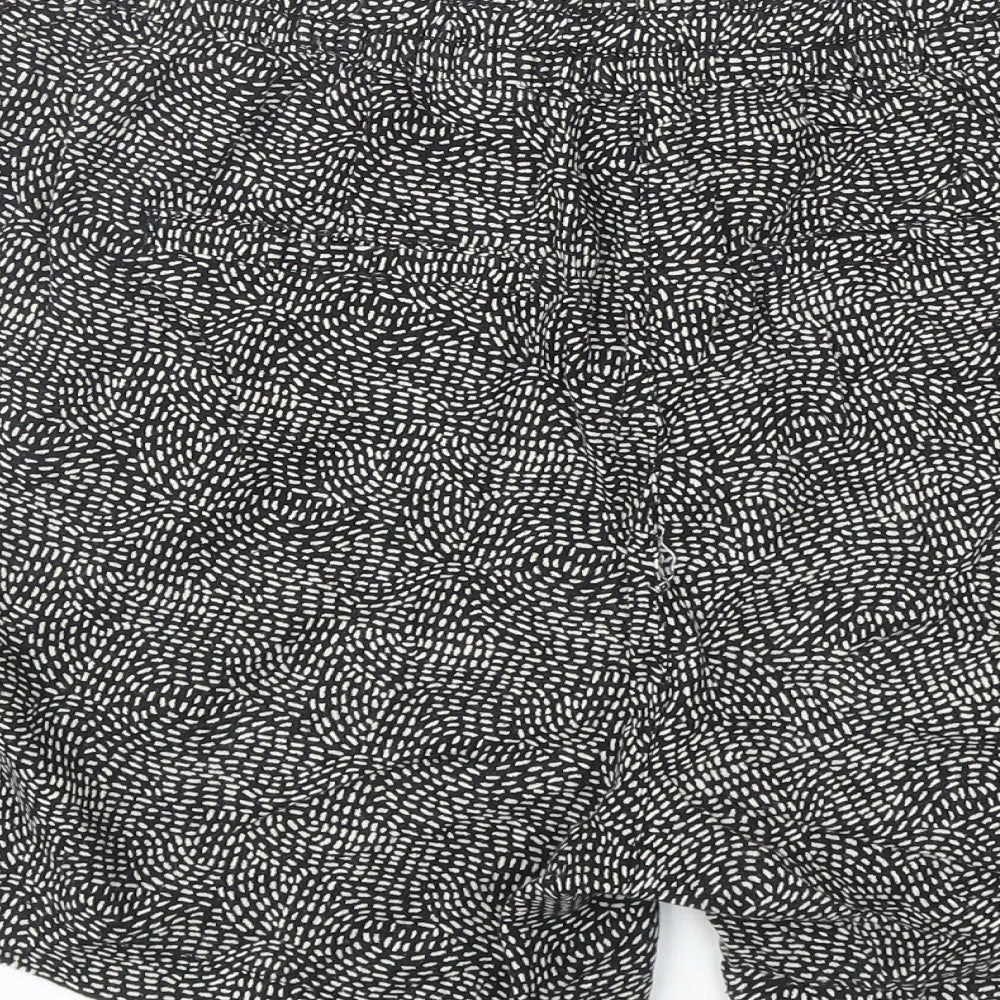 NEXT Womens Black Geometric Viscose Chino Shorts Size 14 Regular Zip