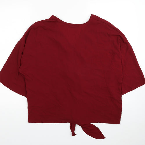 Select Womens Red Polyester Cropped T-Shirt Size 8 V-Neck - Knot Front