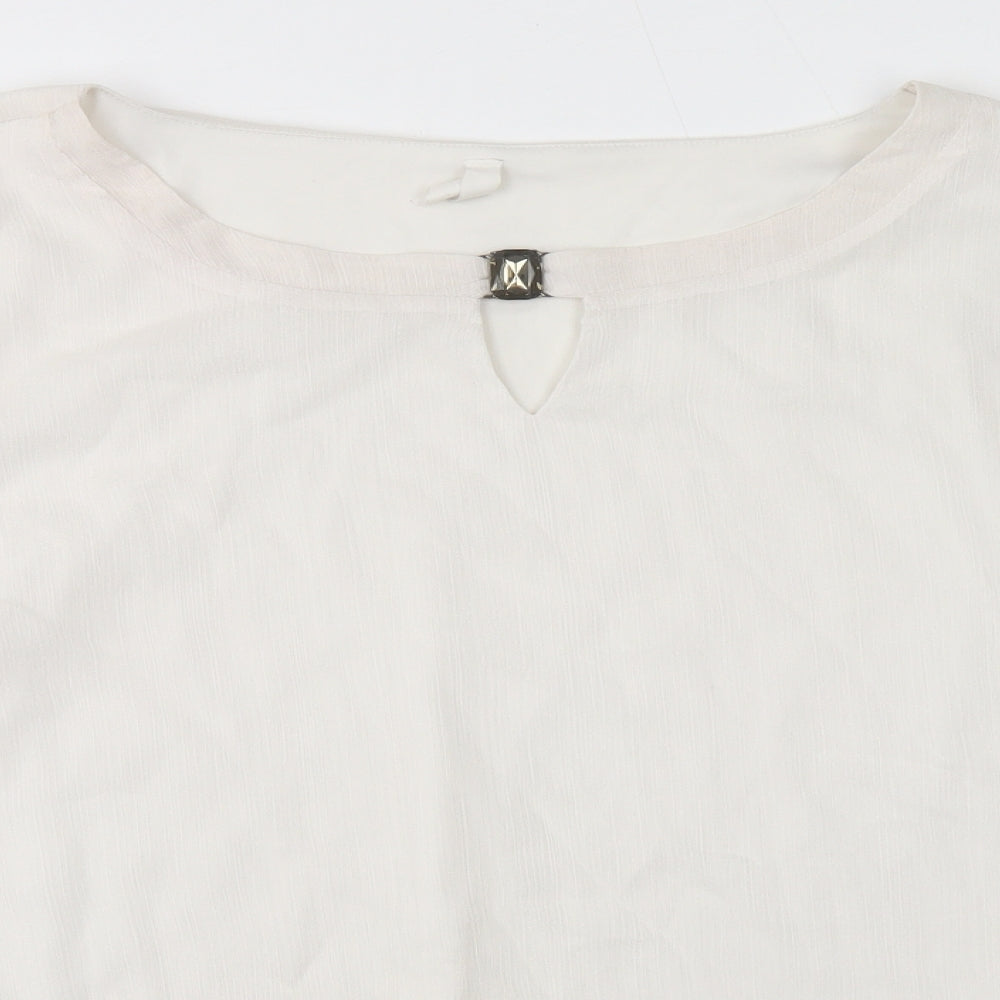 Preworn Womens White Polyester Basic Blouse Size 22 Round Neck - Size 22-24