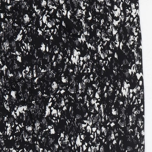 USA Pro Womens Black Geometric Nylon Capri Leggings Size 12