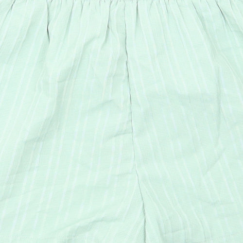 Preworn Womens Green Striped Polyester Basic Shorts Size S L16 in Regular Drawstring