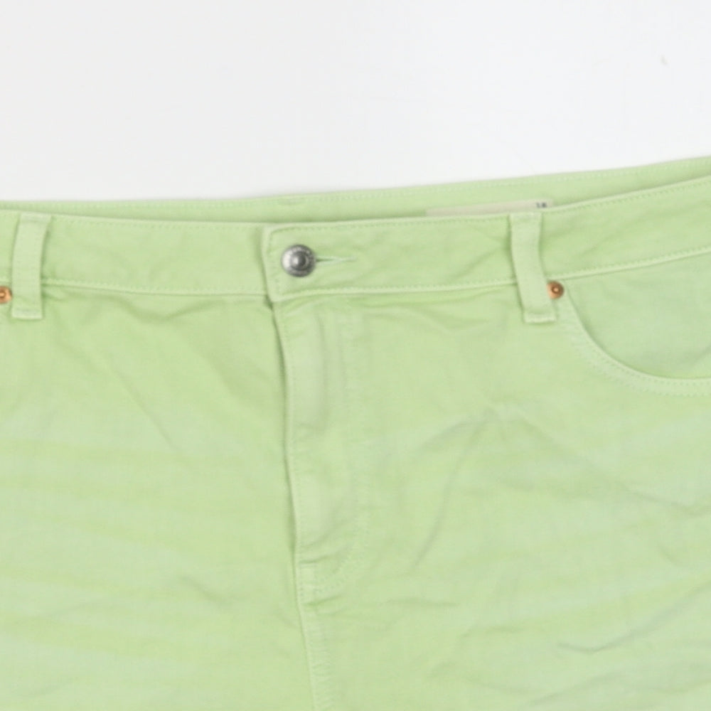 Marks and Spencer Womens Green Cotton Boyfriend Shorts Size 18 Regular Button