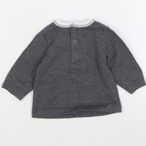 Preworn Baby Grey 100% Cotton Basic T-Shirt Size 0-3 Months Round Neck Pullover