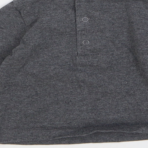 Preworn Baby Grey 100% Cotton Basic T-Shirt Size 0-3 Months Round Neck Pullover