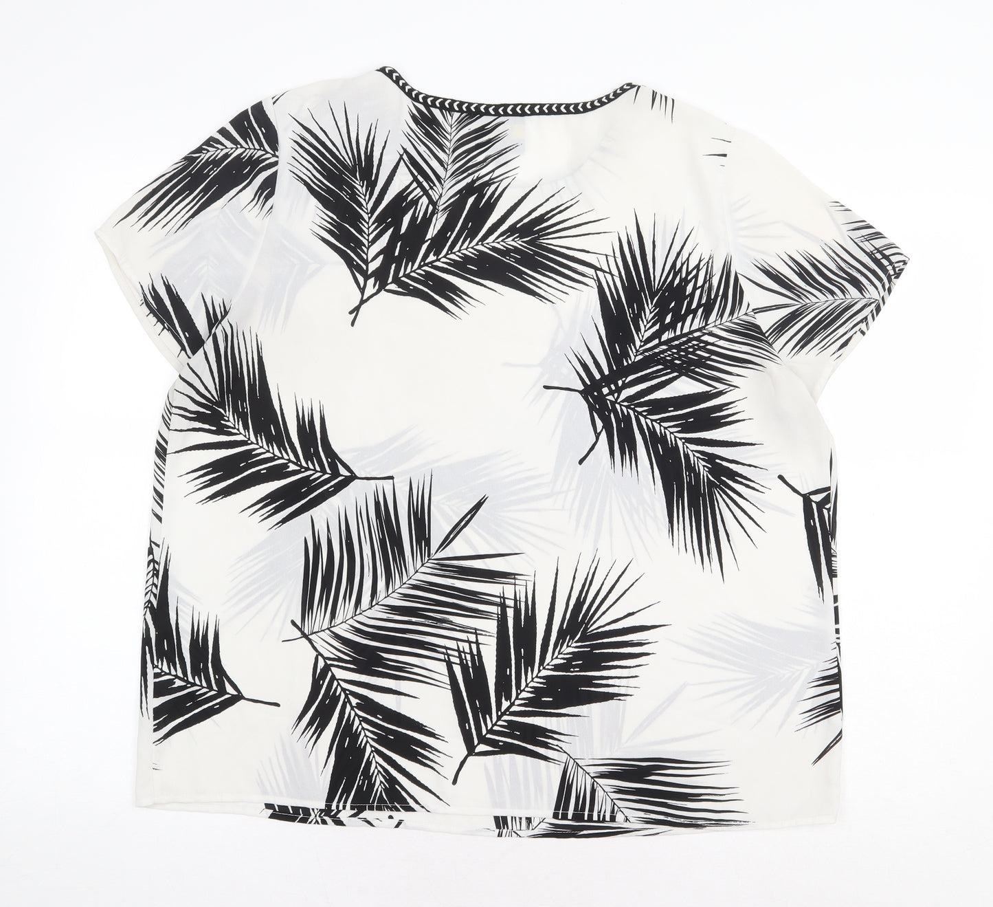 W5 Womens White Geometric Polyester Basic T-Shirt Size XL Round Neck