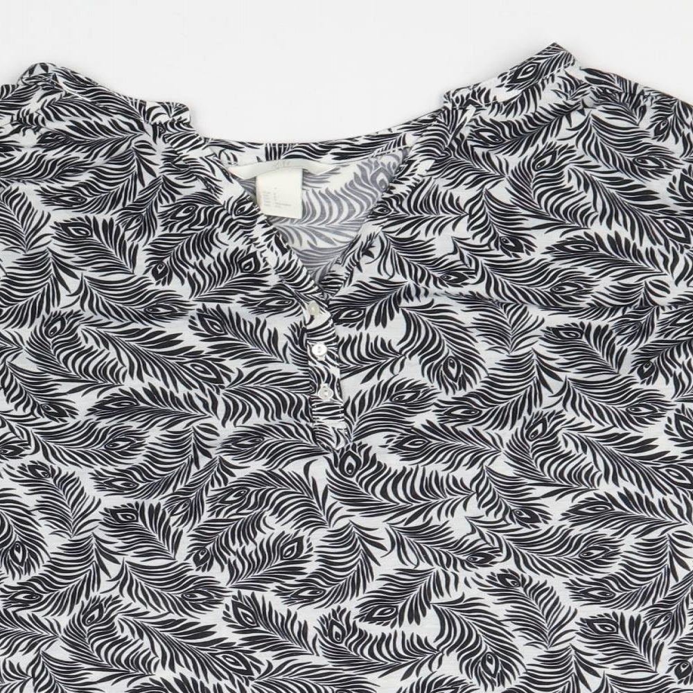 H&M Womens Black Geometric Polyester Basic Blouse Size S V-Neck