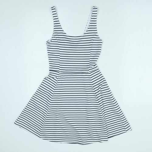 H&M Womens White Striped Polyester Skater Dress Size 6 Scoop Neck Pullover
