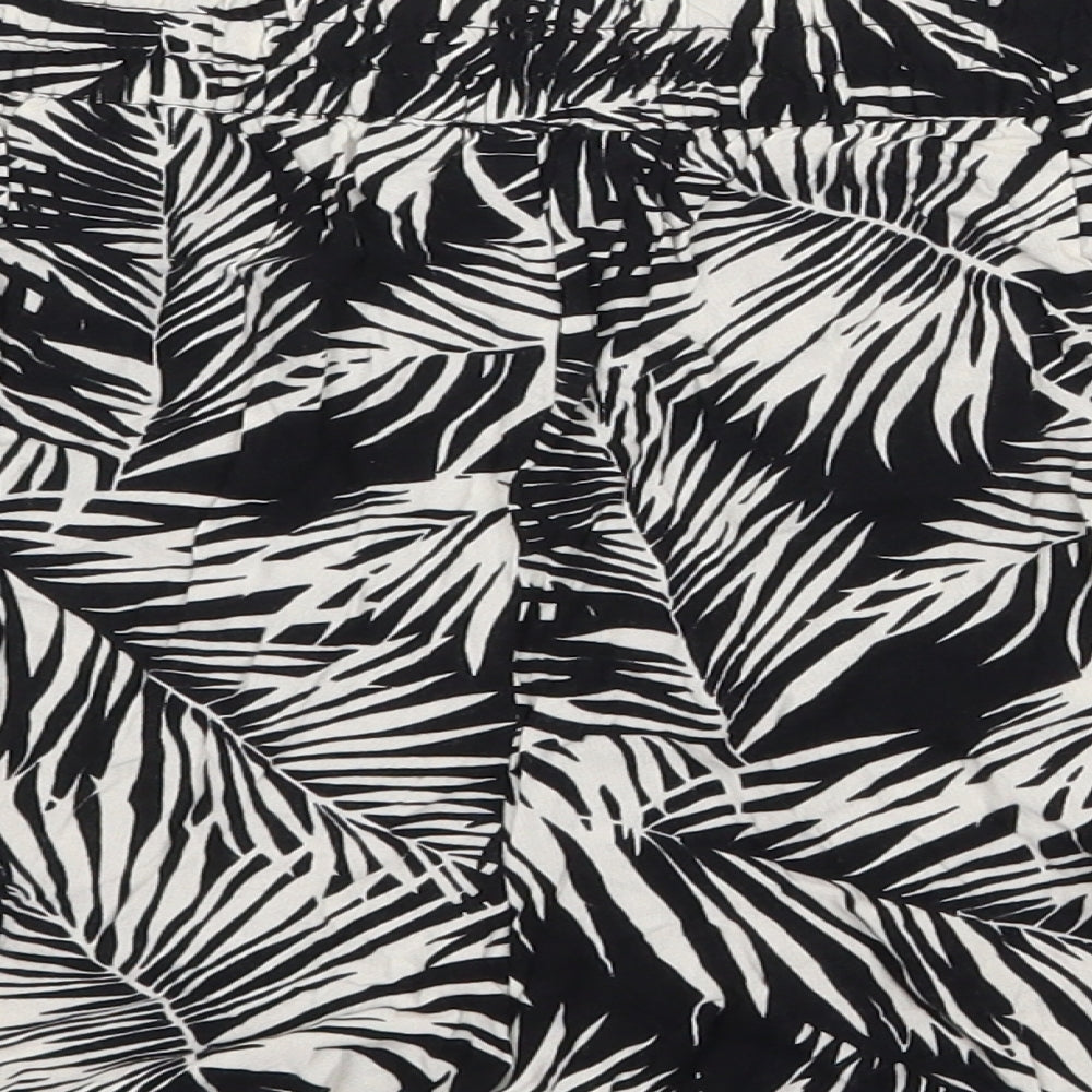 H&M Womens Black Geometric Viscose Basic Shorts Size 12 Regular Pull On