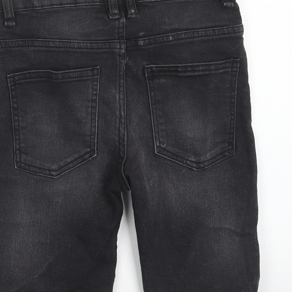 Matalan Boys Black Cotton Bermuda Shorts Size 8 Years Regular Buckle