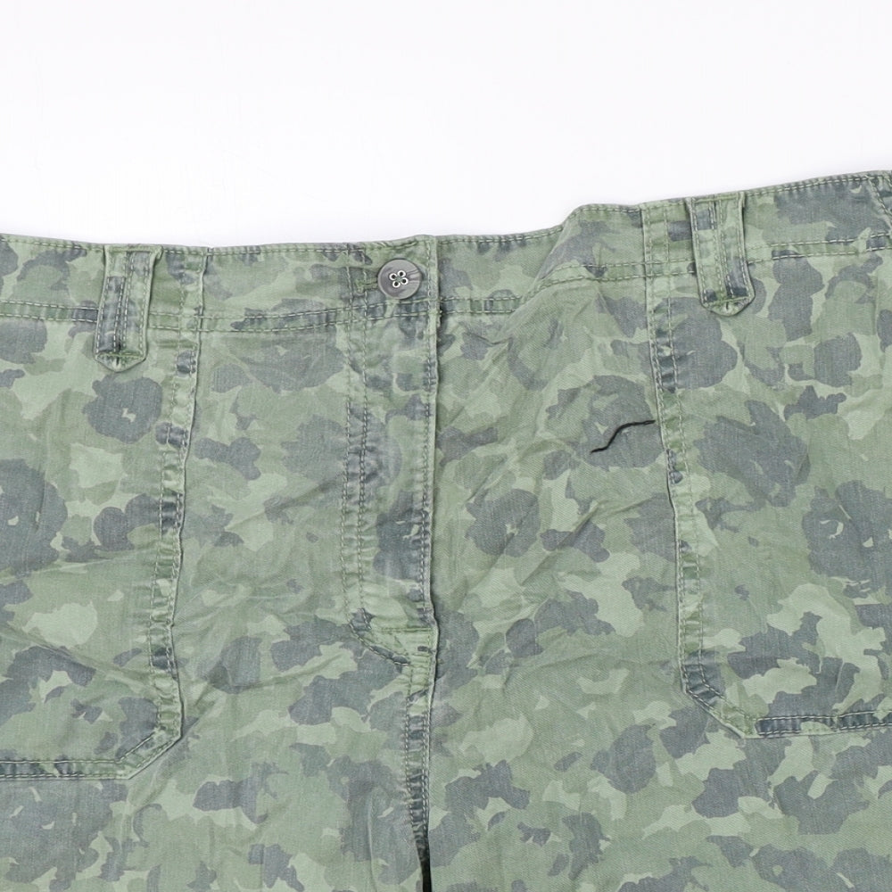 Marks and Spencer Womens Green Camouflage Lyocell Cargo Shorts Size 18 Regular