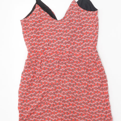 Trafaluc Womens Red Geometric Viscose Mini Size XS V-Neck Pullover