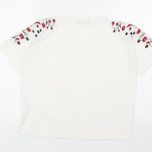 Boohoo Womens White Polyester Basic T-Shirt Size 6 Round Neck - Floral Detail