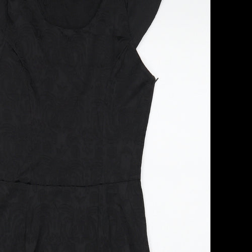 Preworn Womens Black Cotton Pencil Dress Size M Round Neck Zip - Cap Sleeve