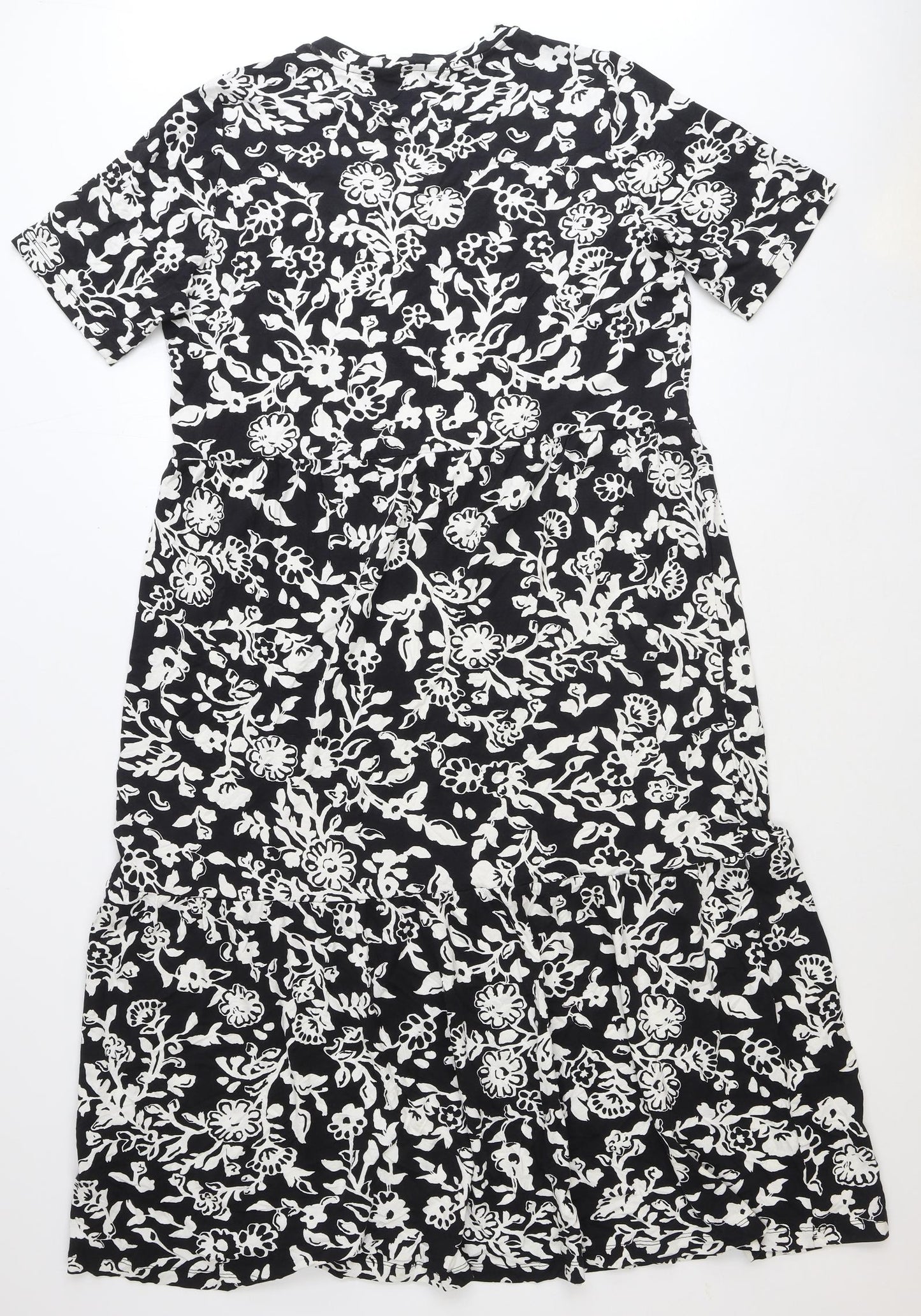 Marks and Spencer Womens Black Floral Viscose A-Line Size 16 Round Neck Pullover