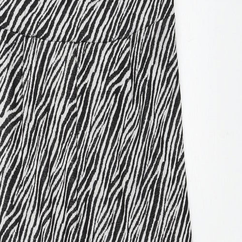 PRETTYLITTLETHING Womens Black Animal Print Polyester Jumpsuit One-Piece Size 10 Pullover - Zebra print