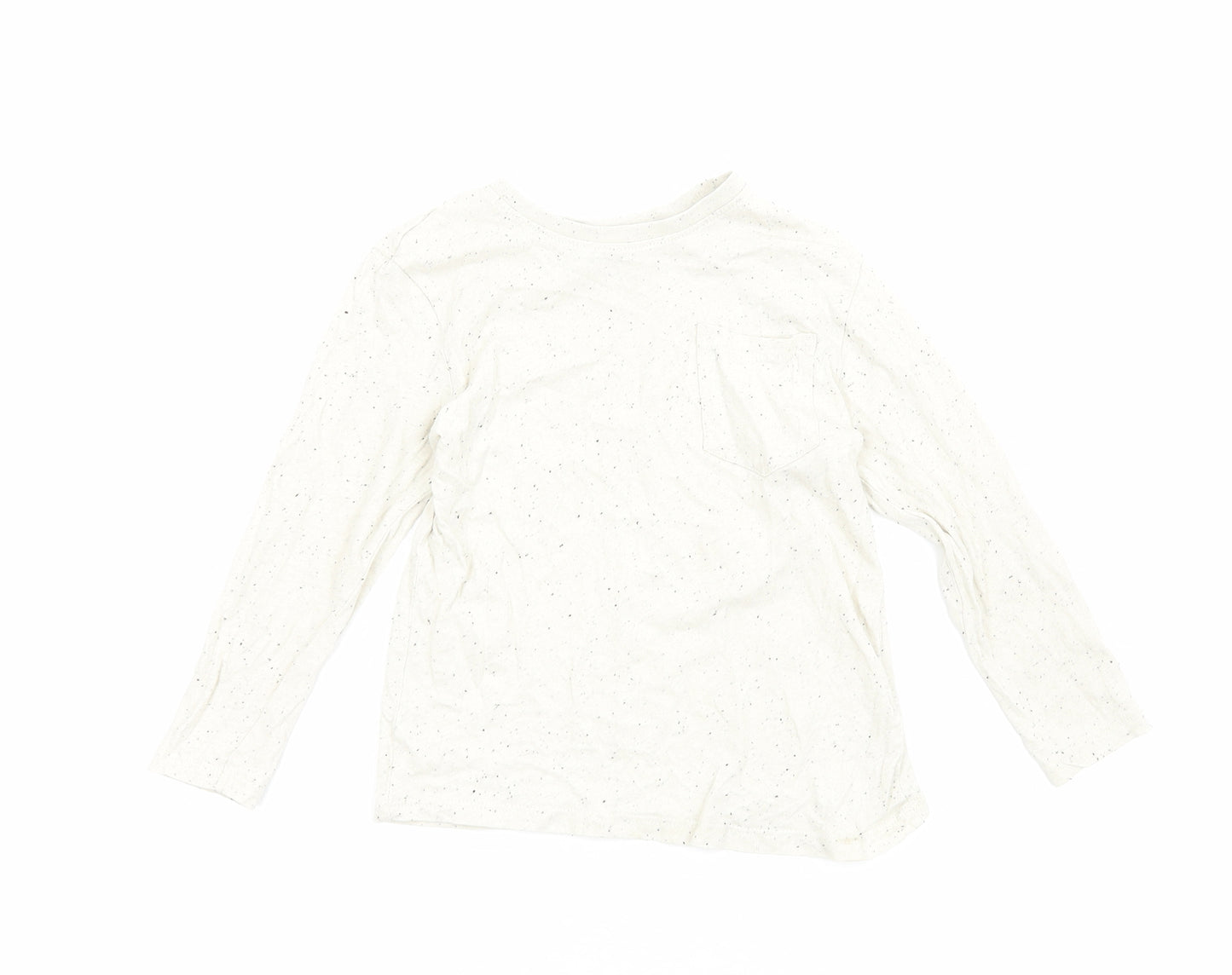 Primark Boys Ivory Cotton Basic T-Shirt Size 4-5 Years Round Neck Pullover