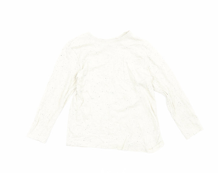 Primark Boys Ivory Cotton Basic T-Shirt Size 4-5 Years Round Neck Pullover