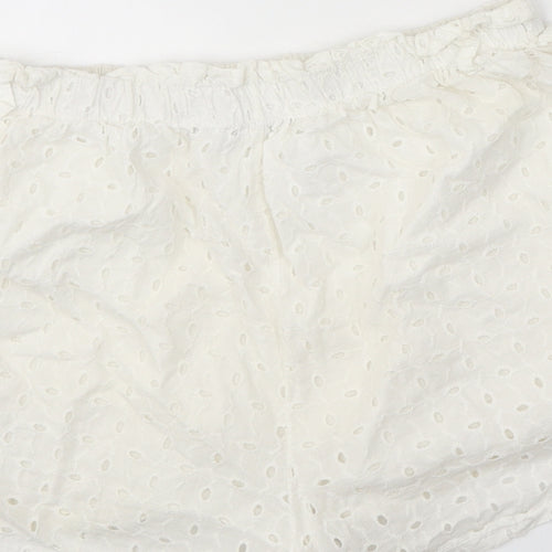 Boohoo Womens White 100% Cotton Bermuda Shorts Size 12 Regular Pull On - Broderie Anglaise