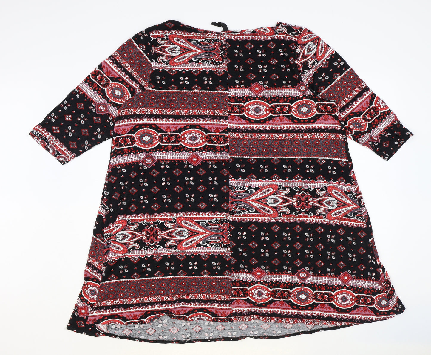Preworn Womens Red Geometric Viscose Basic T-Shirt Size 22 Round Neck - Size 22/24