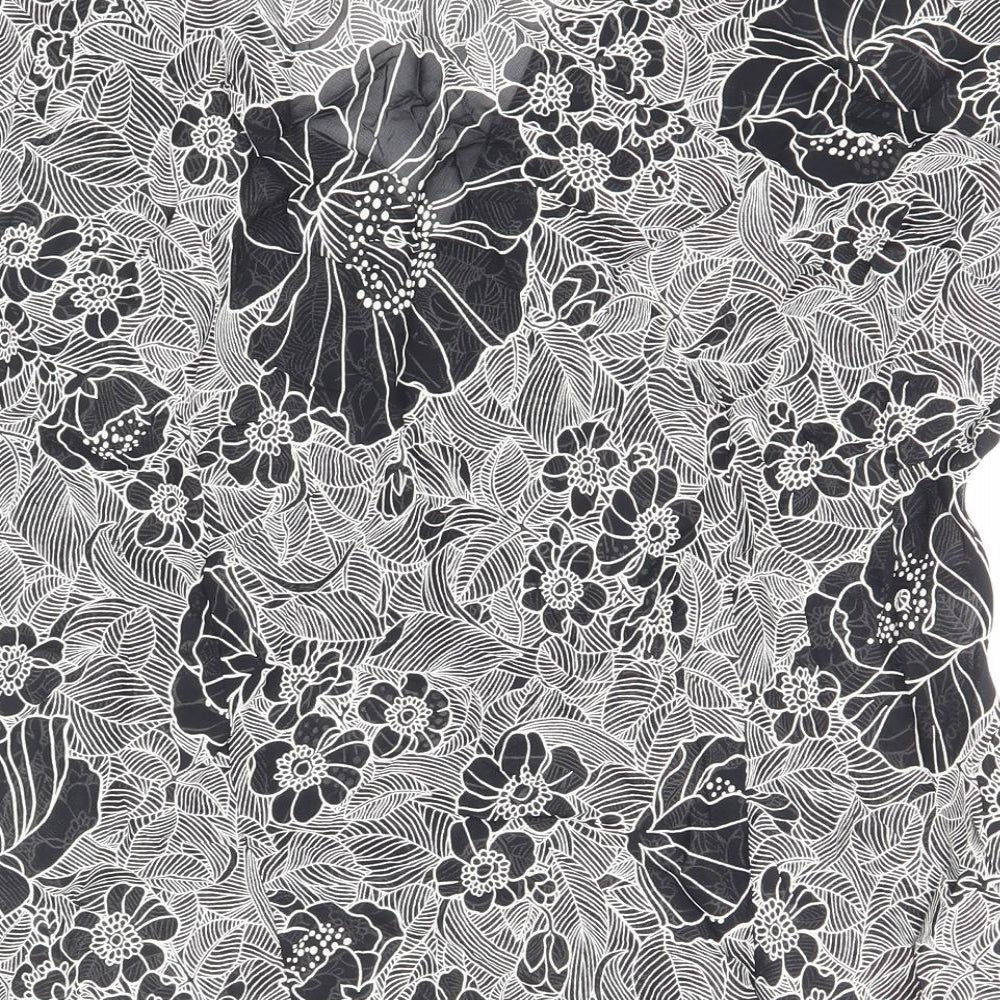 Marks and Spencer Womens Black Floral Viscose Basic Blouse Size 14 V-Neck